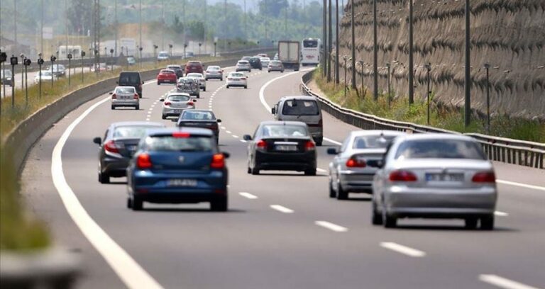 trafik-sigortasinda-kurallar-sil-bastan-milyonlarca-arac-sahibini-ilgilendiriyor-76R5FMnH.jpg