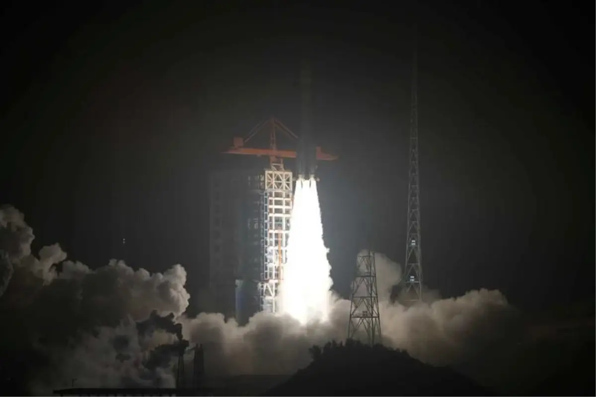 cin 11 yeni uyduyu uzaya gonderdi EuzVm4xT