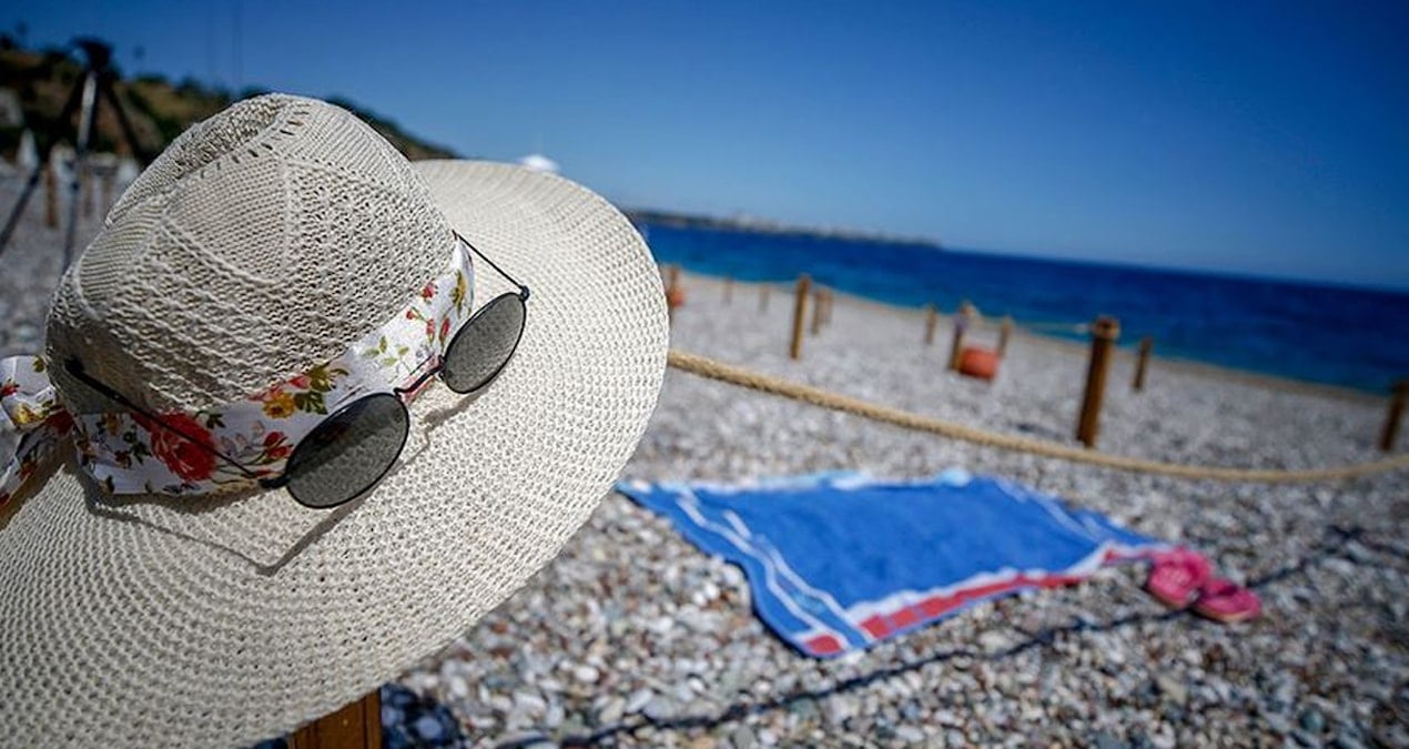 gercek akpnin raporunda bile var dar gelirlilerin yuzde 81i tatile cikamadi dFfD1Zks.jpg