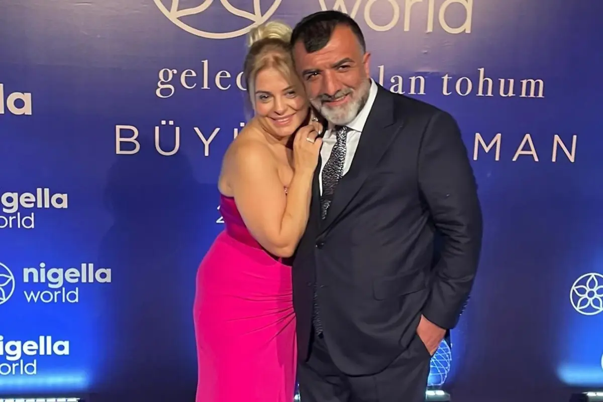 nazan ve fatih ekeye guvenilir urun zirvesinden cifte odul F4NPDYUP