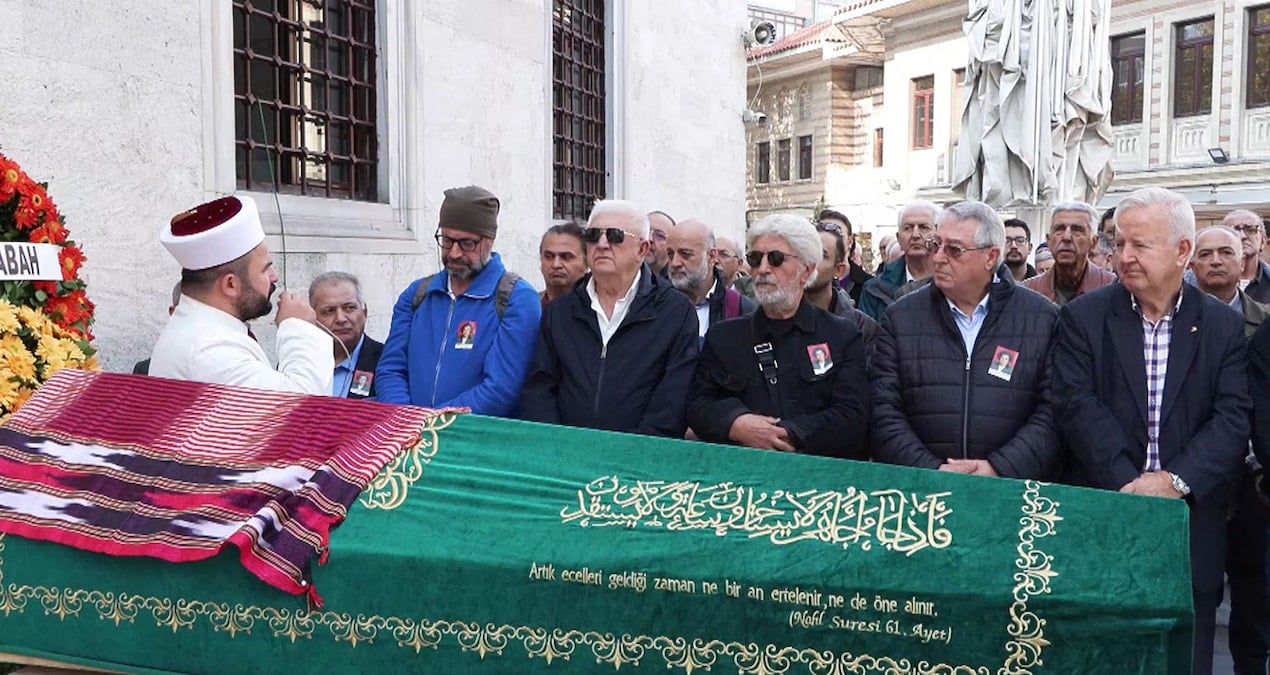 hocalarin hocasi suheyla altmisdort son yolculuguna ugurlandi C4gJiBqI.jpg