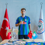 Besiktasta tayyip talha sanuc rizespora transfer oldu Os8tHk2e